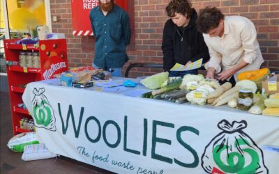 GRANT liberates food from Coles and Woolworths dumpsters and distributes to Hobart community